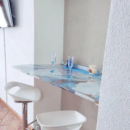 Sole Luna Apartment